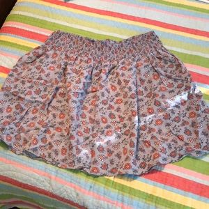 Skirt with Pockets!!!